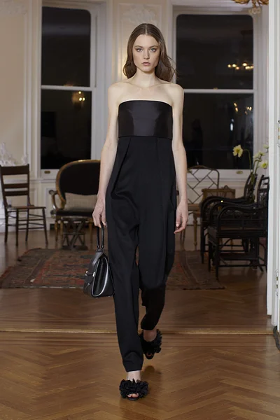 Look 12